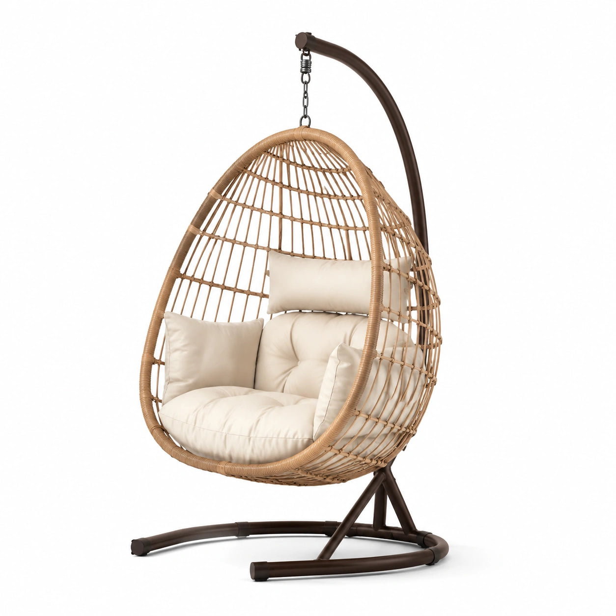 Sedia a dondolo sospesa in rattan sintetico con struttura in metallo e cuscini crema